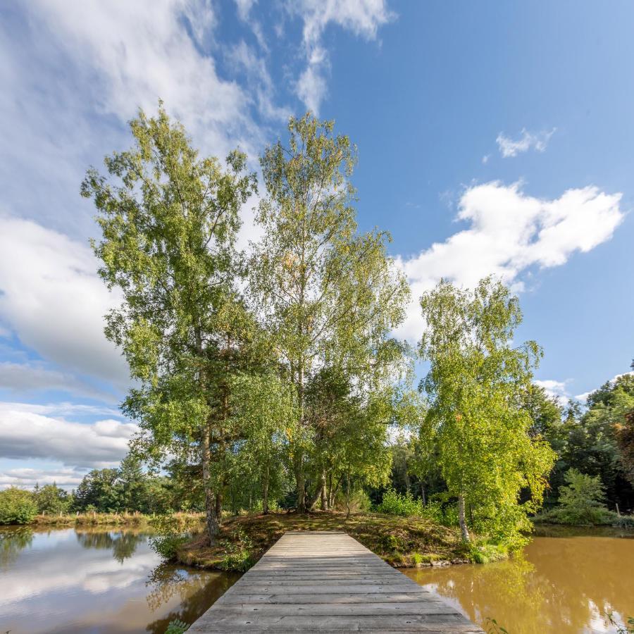 Domaine Et Chateau De Valinches Marols Экстерьер фото